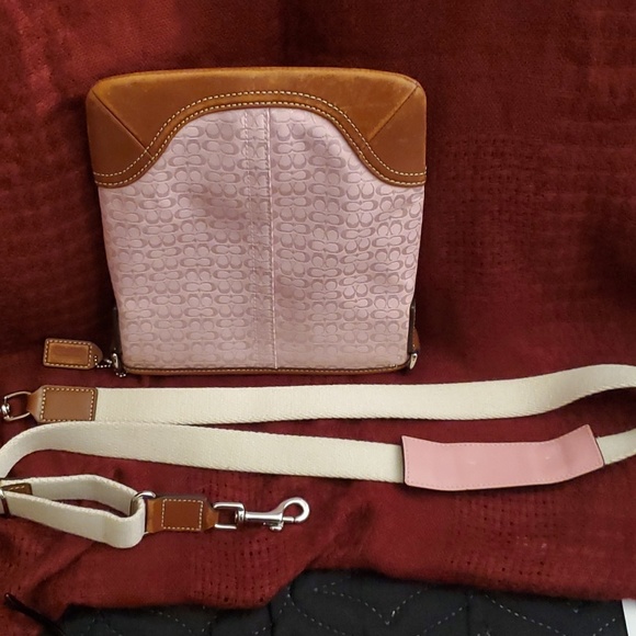 Coach Pink Over the Shoulder/Crossbody Bag - Picture 13 of 13
